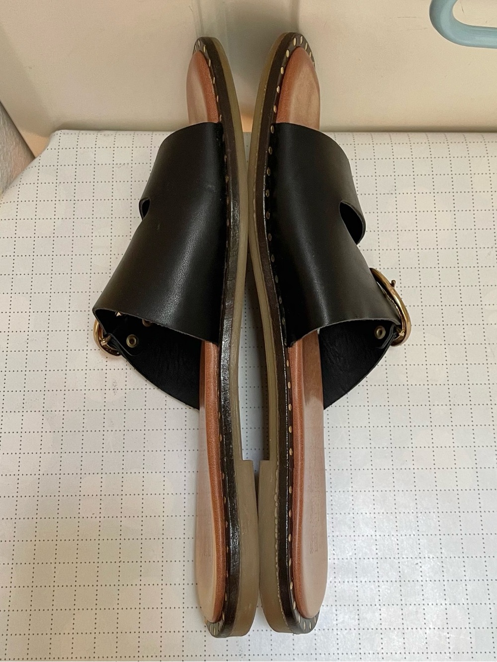 Coach and Four Aquila slide sandals - Picture 10 of 14